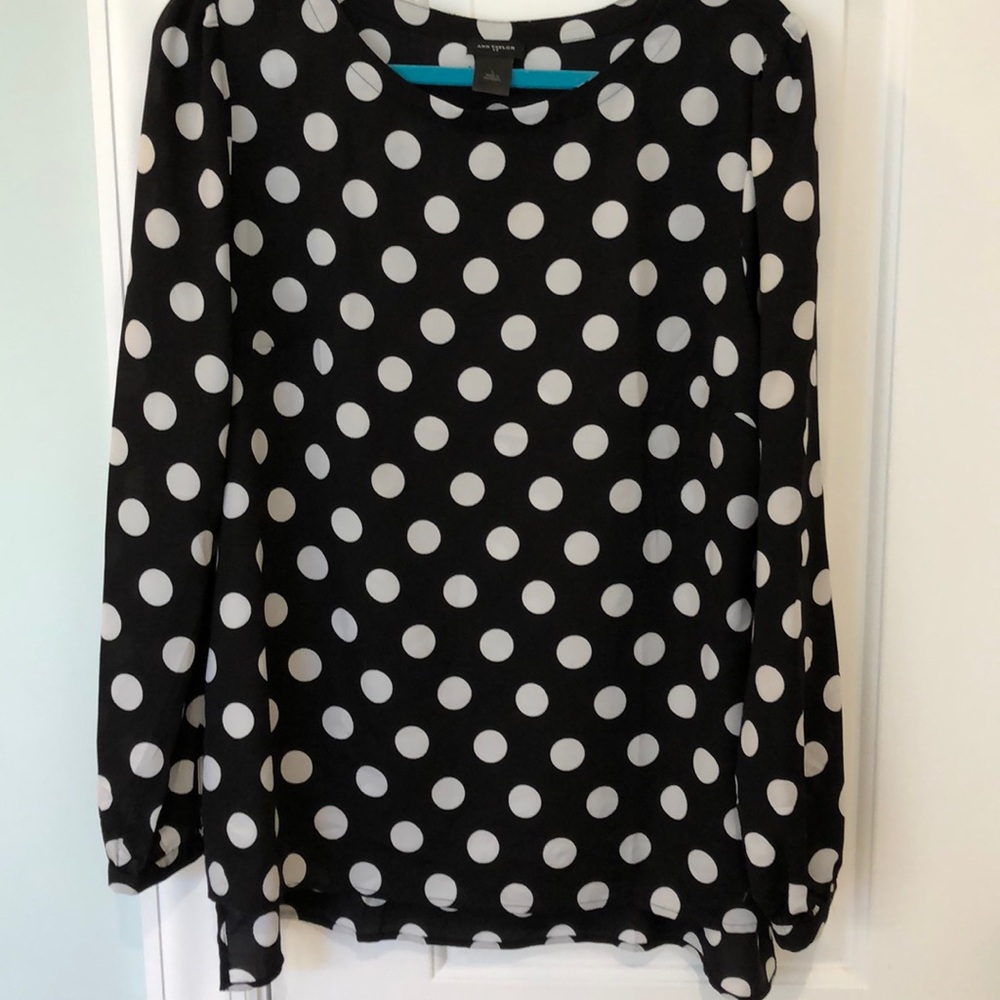 Black and white polka dot top